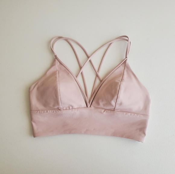 lululemon athletica Other - NWOT Lululemon removable pads padded light pink cream nude sports strap bra